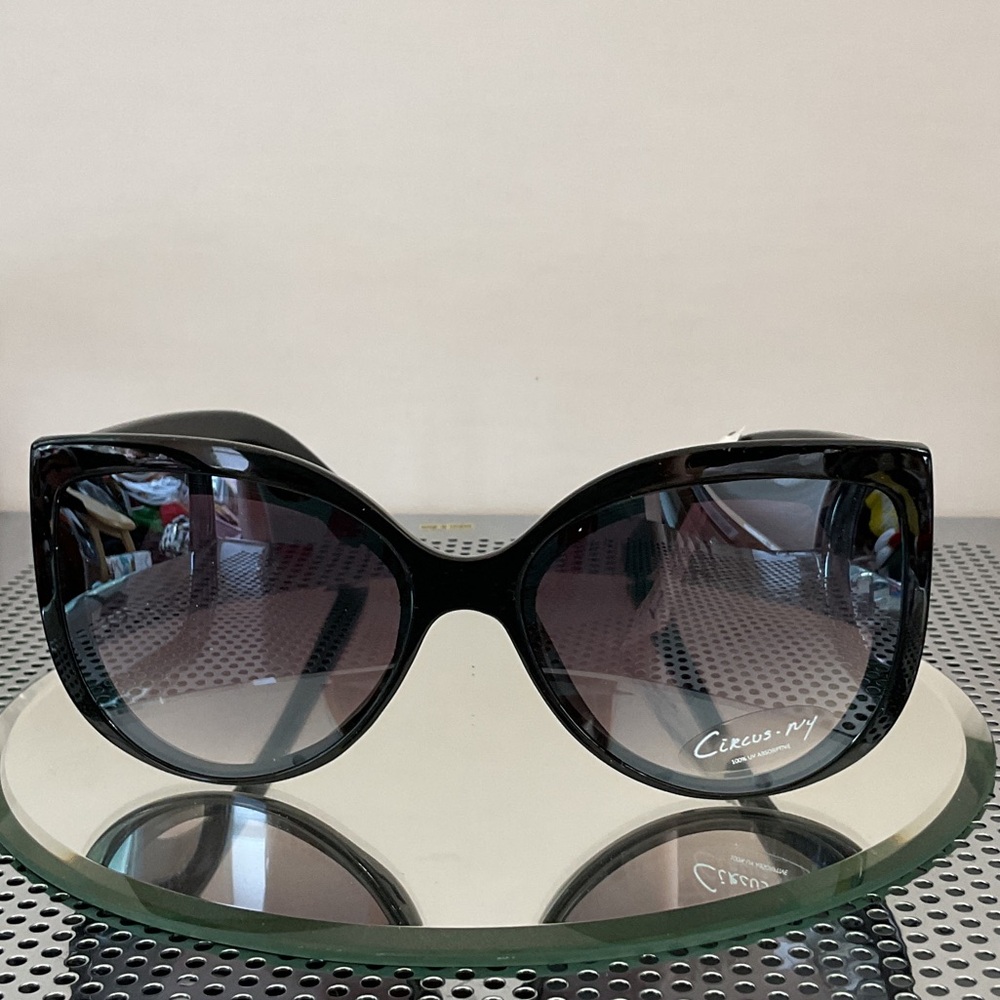 Circus NY Black Oversized Sunglasses